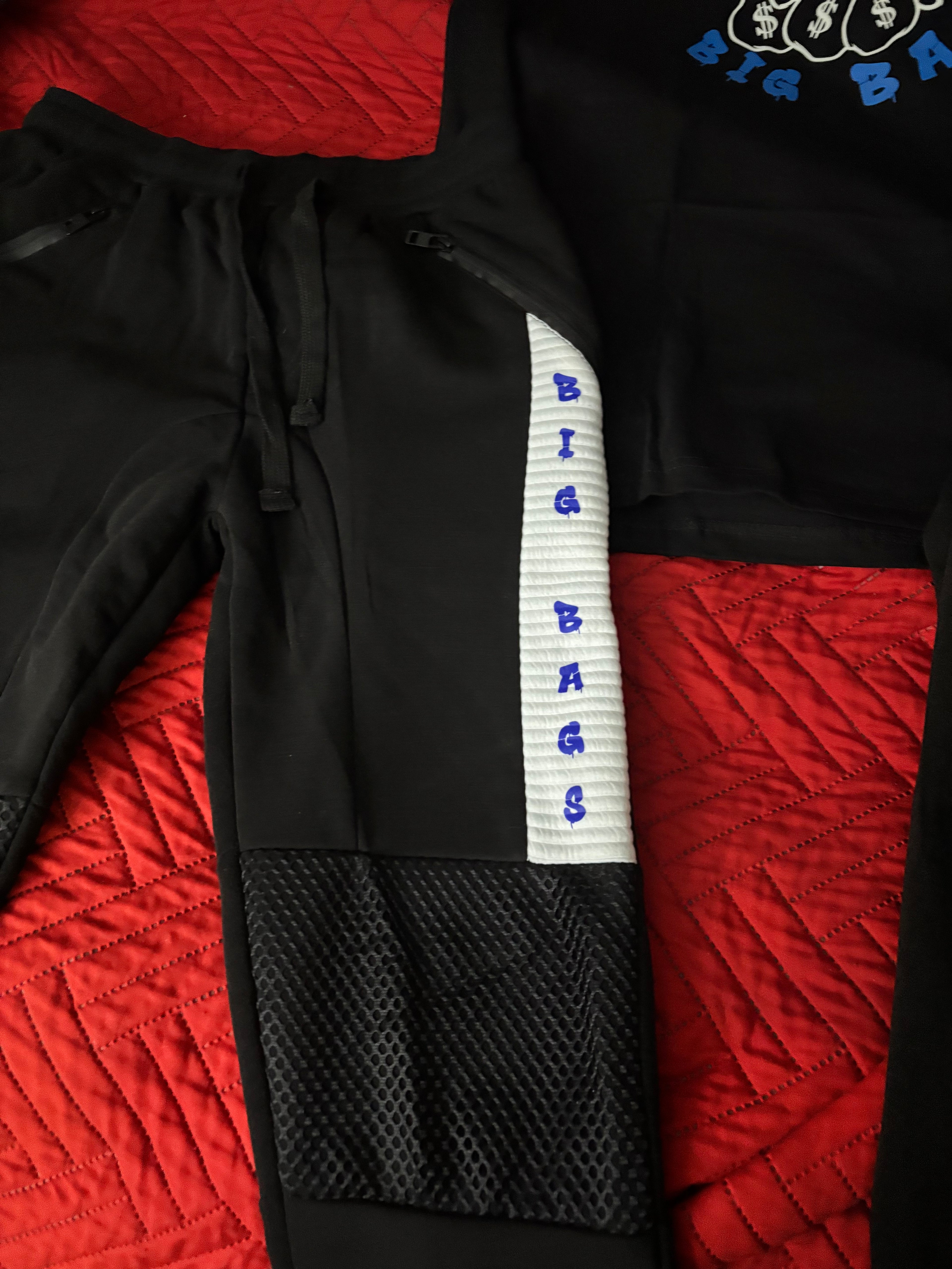 Big Bear Big Bags 2 Piece Jogger Set!!